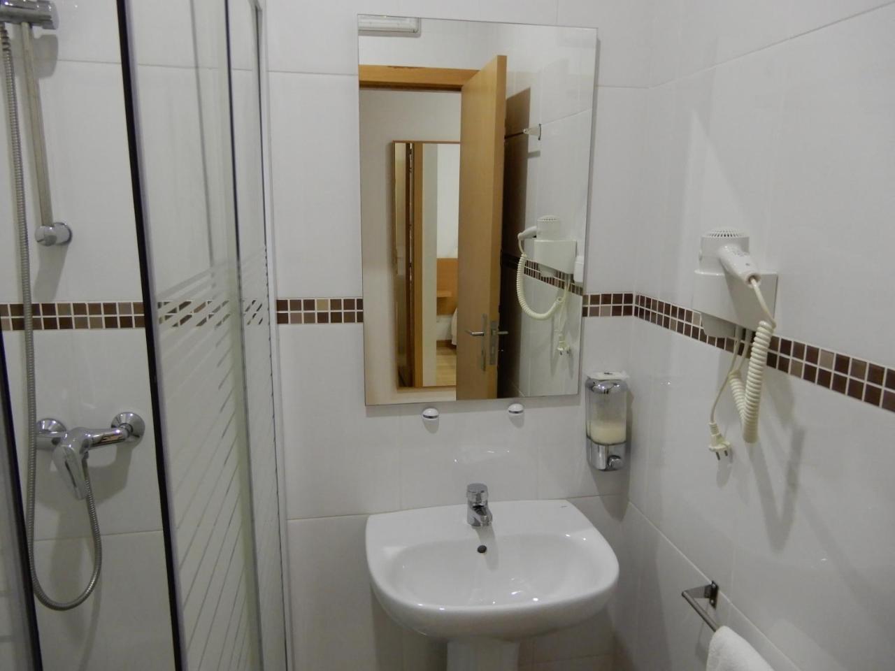 Guesthouse Coimbra City מראה חיצוני תמונה